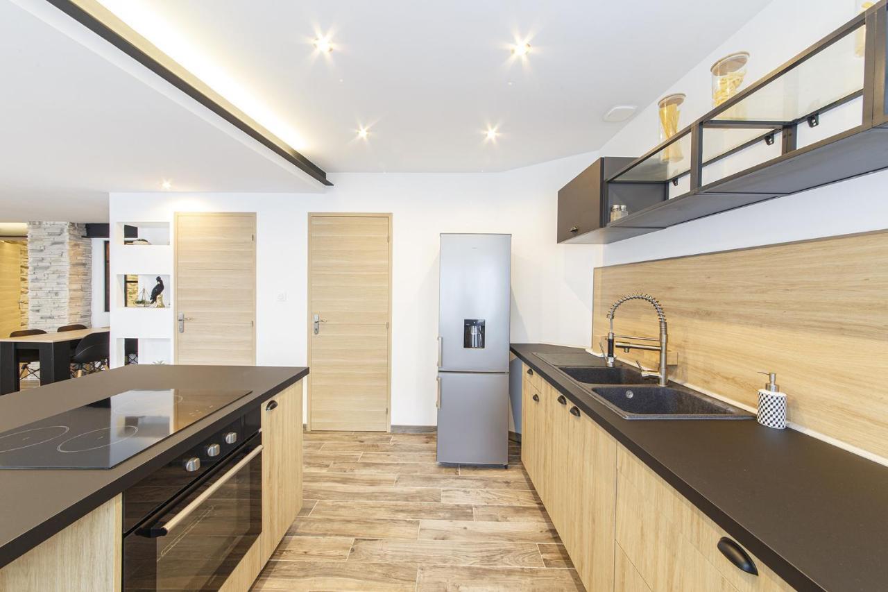 Appartement Luxueux Au Coeur De La Doutre Angers Exterior foto